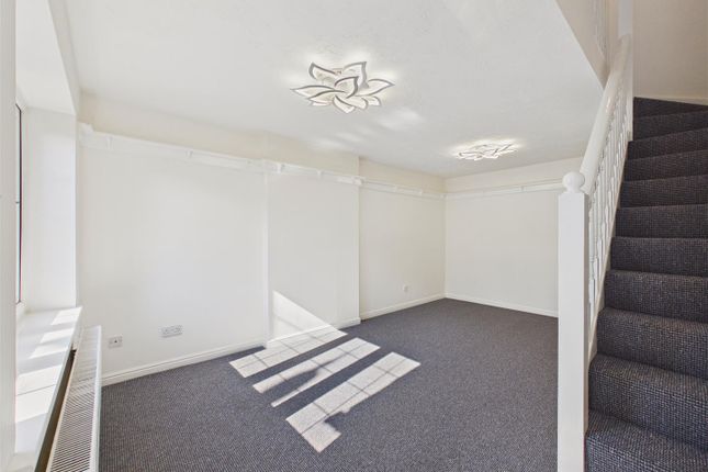 14, Fuchsia Drive, Hull photo 2