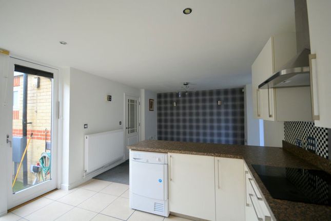 24, Priory Courtyard, Ramsgate photo 5