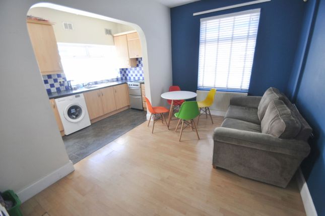 7, Ellesmere Grove, Wallasey photo 2