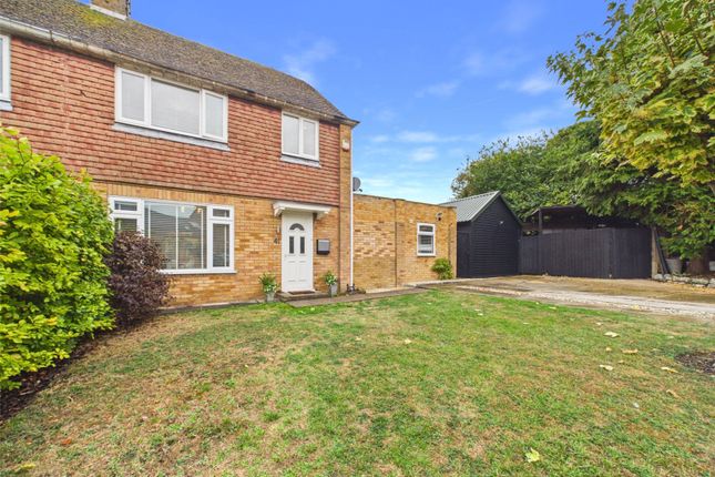 The Avenue, Chinnor photo 3