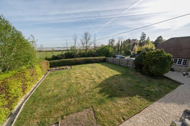 82 Easthampnett Lane, Chichester photo 5