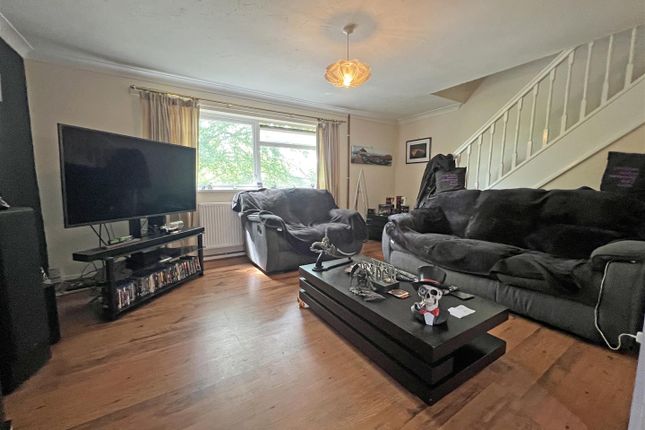 51, Meadowlea, Telford photo 2