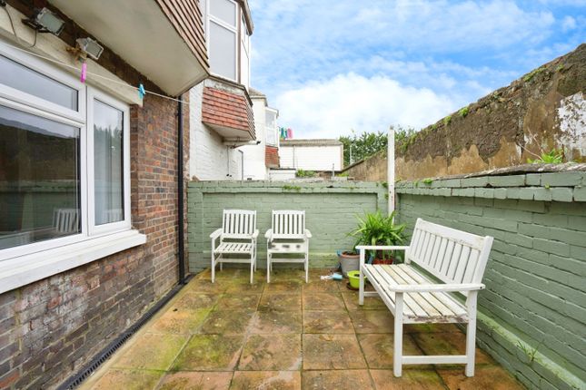 Flat for sale in Charlecote Road, Worthing