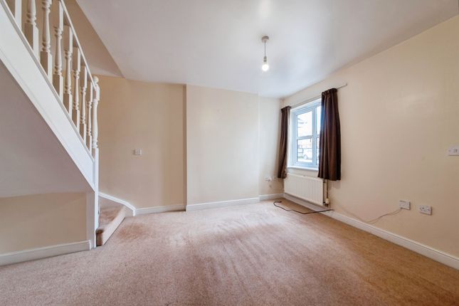 38, Juniper Way, Sleaford photo 2