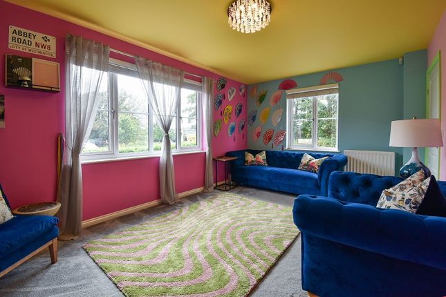 58, Rossendale Drive, Chorley photo 4