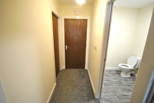 Apartment 2, 6-8, Nether Hall Road, Doncaster photo 2