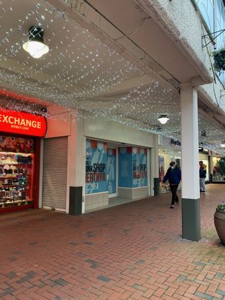 Retail premises to let in Victoria Street, Merthyr Tydfil