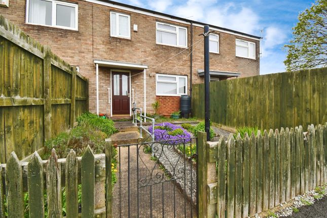 Thumbnail Terraced house for sale in Roborough Close, Bransholme, Hull