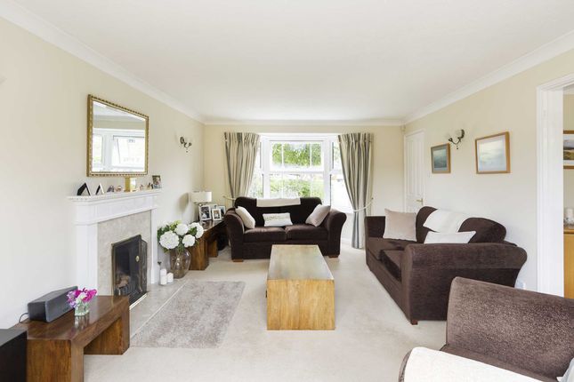 80 Saxon Way, Bradley Stoke, Bristol photo 4