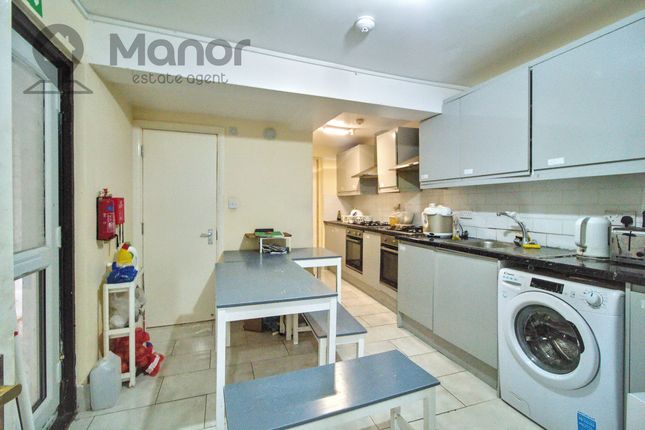 24 Gloucester Road, London photo 2