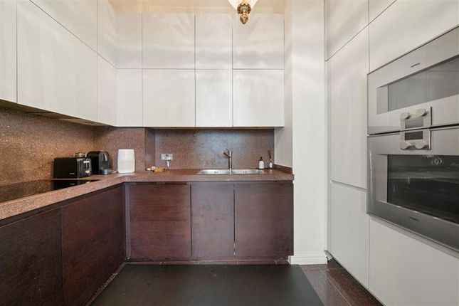 Flat 2, 145, George Street, London photo 4