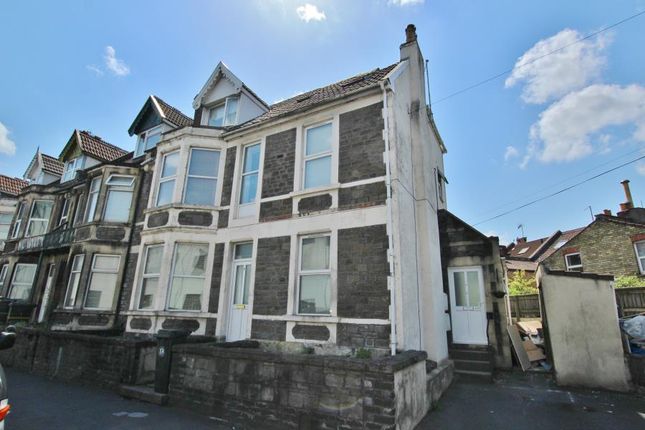 Thumbnail Flat to rent in Clift House Road, Bristol
