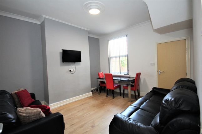 Thumbnail Shared accommodation to rent in St. Marks Road, Preston, Lancashire