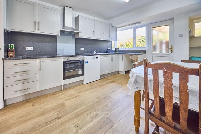36, Island Close, Hinckley photo 3