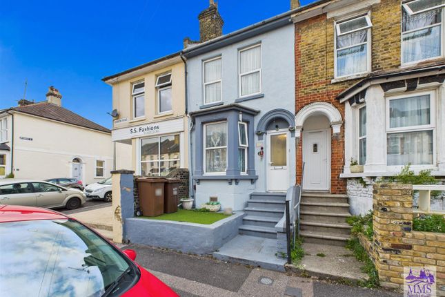 3-bed house on 93, Gordon Road, Strood, £280,000