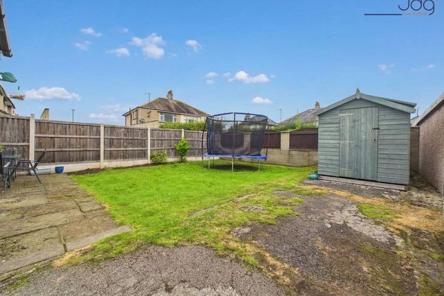 28 Lymm Avenue, Lancaster photo 4
