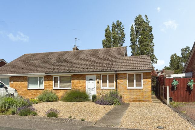 2-bed house on 30, Gleedale, North Hykeham, £200,000