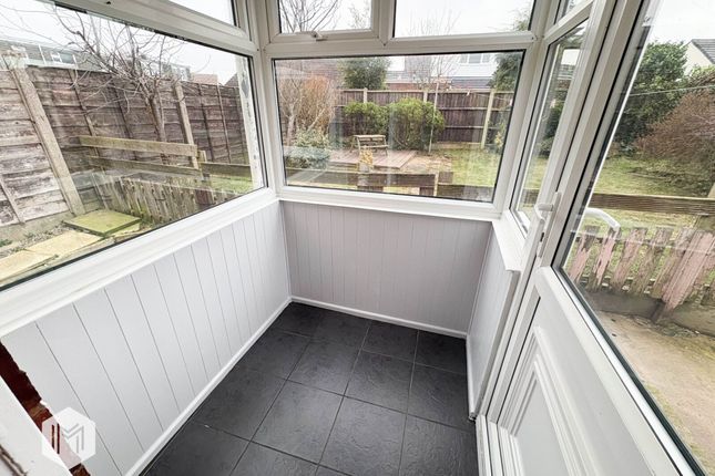 40 Queens Avenue, Warrington photo 4