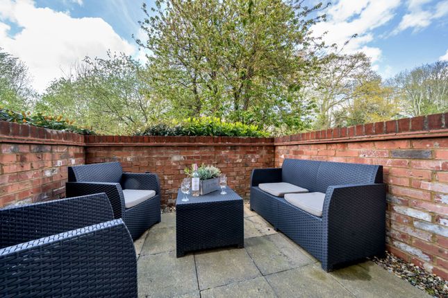 Flat for sale in Kings Road, Doyle Court