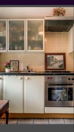 Maisonette for sale in Hendale Avenue, London