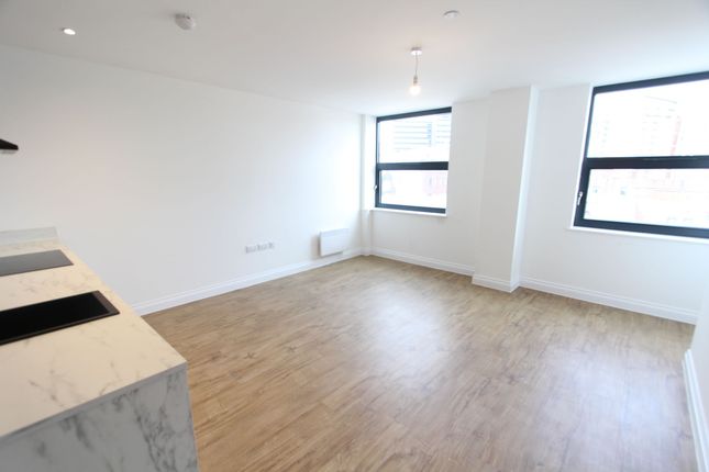 Apt 35, North Church House, Sheffield photo 4