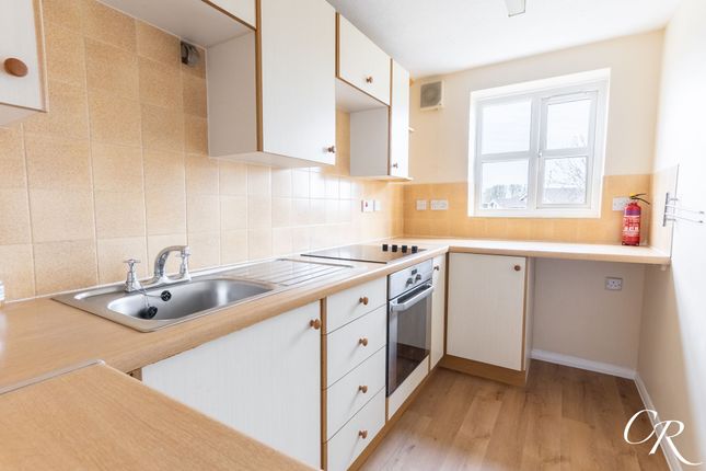 53 Coppice Gate, Cheltenham photo 3