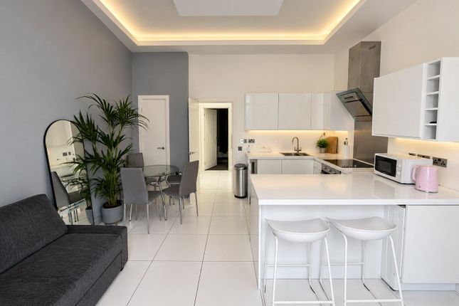 Gloucester Terrace, London photo 5