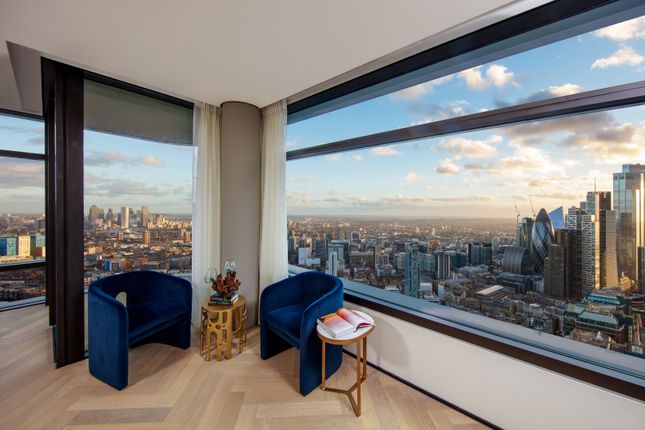 Thumbnail Flat for sale in Principal Tower, City Of London, London
