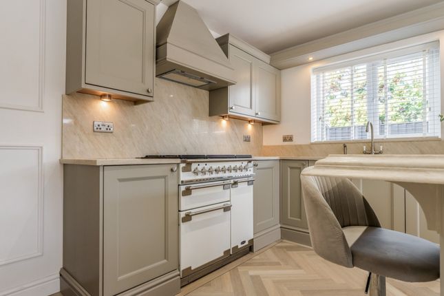 Waresley Road, Kidderminster photo 4