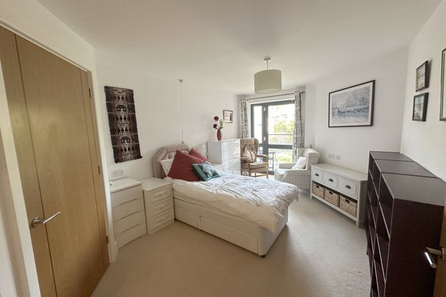 38 Mandeville Court,, 261 Darkes Lane, Potters Bar photo 4