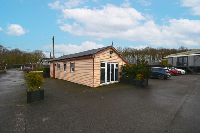 1-bed caravan on The Studio, Northiam Railway Station, Northiam, £1,150/mo