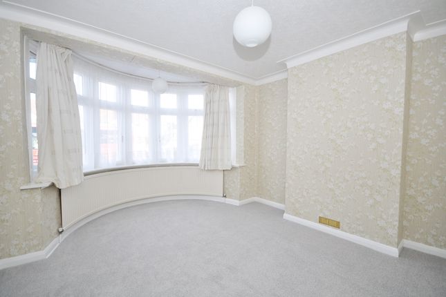 149, Croydon Road, Croydon photo 3