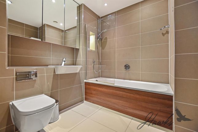 Flat 23, Dungannon House, 15 Vanston Place, London photo 4