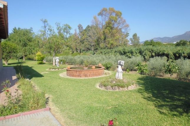 Country house for sale in Alhaurin El Grande, Malaga, Spain