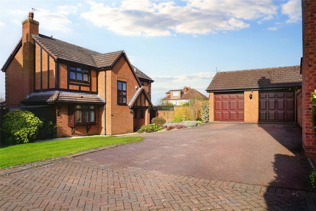 Detached house for sale in Coldicott Gardens, Evesham, Worcestershire