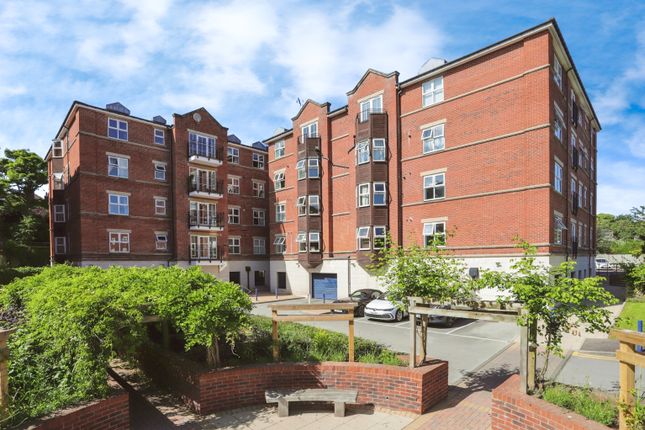 Thumbnail Flat for sale in Carisbrooke Road, Leeds, West Yorkshire