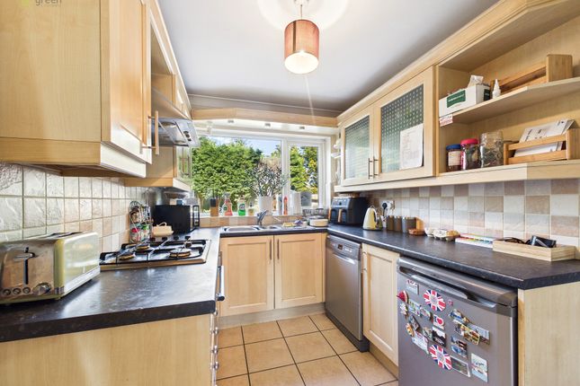 105, Blandford Avenue, Solihull photo 4