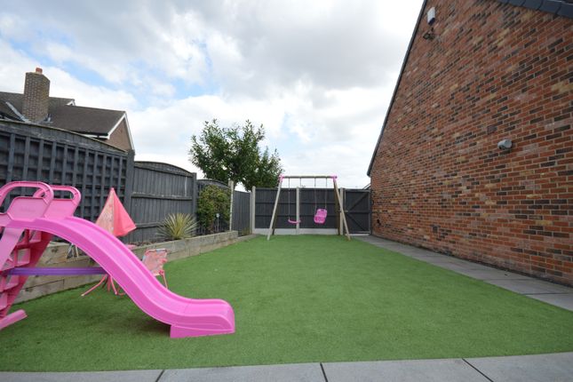 Detached house for sale in Avens Close, Pontefract, West Yorkshire