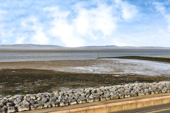 356, Marine Road East, Lancashire photo 2