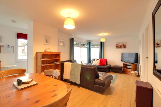 Sandpiper, 9, Leadengate Close, Braunton photo 2