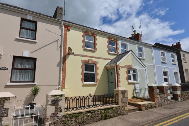 2-bed house on 6, Clareston Road, Tenby, £180,000
