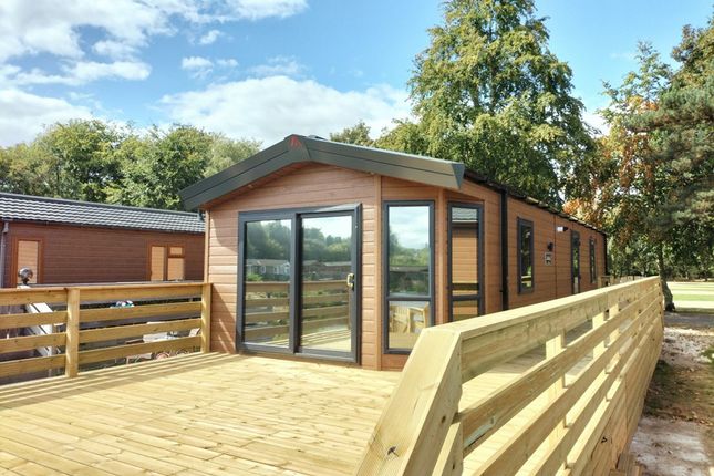 Thumbnail Lodge for sale in English Drove, Peterborough