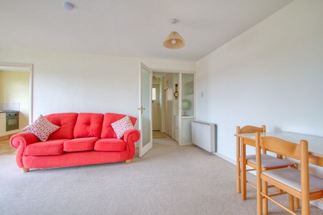 Flat for sale in Flat 7 Minster Court, Windsor Close, Taunton
