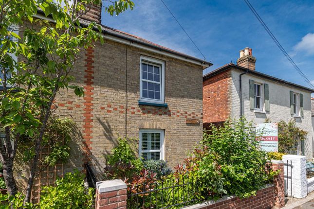 Thumbnail Semi-detached house for sale in Nettlestone Green, Seaview