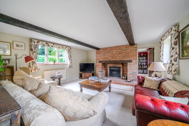 Rosebud Cottage, Heath Lane, Crondall, Farnham photo 2