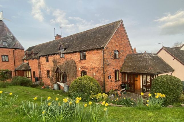 Barn conversion for sale in Westacre, Crews Hill Court WR6