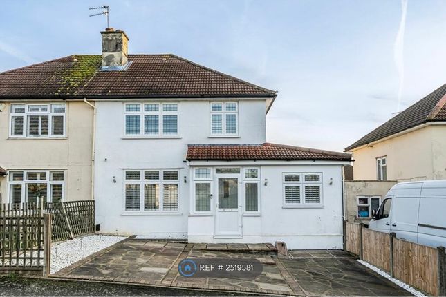 Thumbnail Semi-detached house to rent in Farnborough Avenue, South Croydon