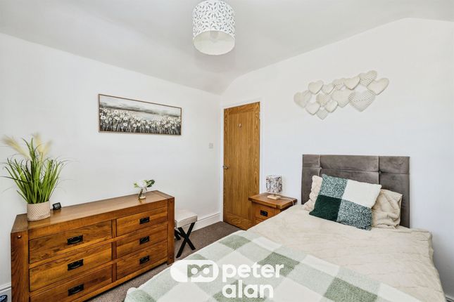 17, Park Street, Port Talbot photo 4