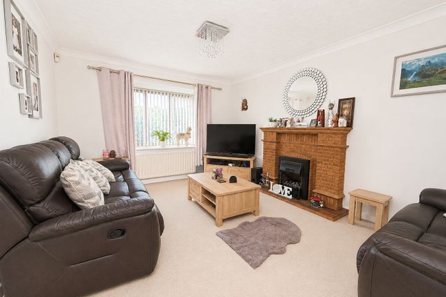 214, Fulmar Road, Lincoln photo 4