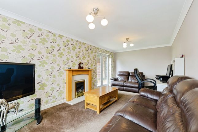 52, Guest Street, Leigh photo 2